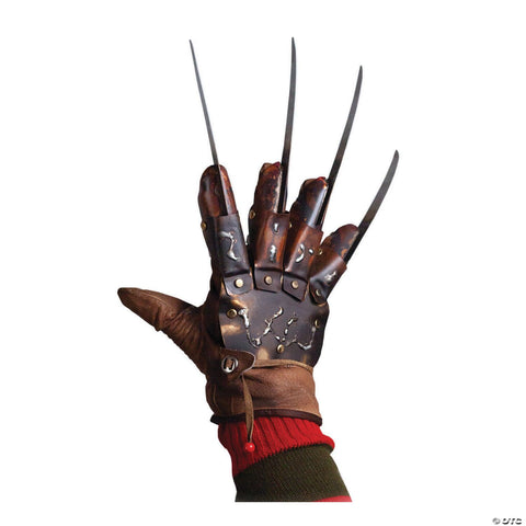 The Dream Master Collector's Glove - A Nightmare on Elm Street 4