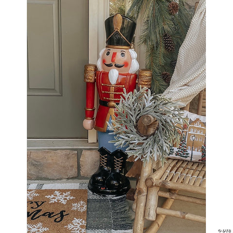 36-Inch Nutcracker Animated | Horror-Shop.com