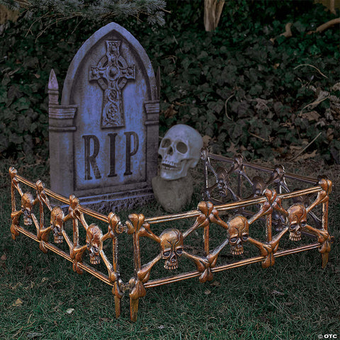 Skull Graveyard Fence Halloween Decoration | Horror-Shop.com