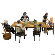 the-texas-chainsaw-massacre-dinner-scene-playset-with-figures