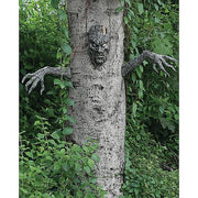 spooky-living-tree-decor